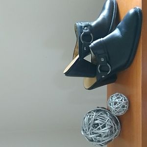 Womens Gianni Bini dress shoes size 6 1/2